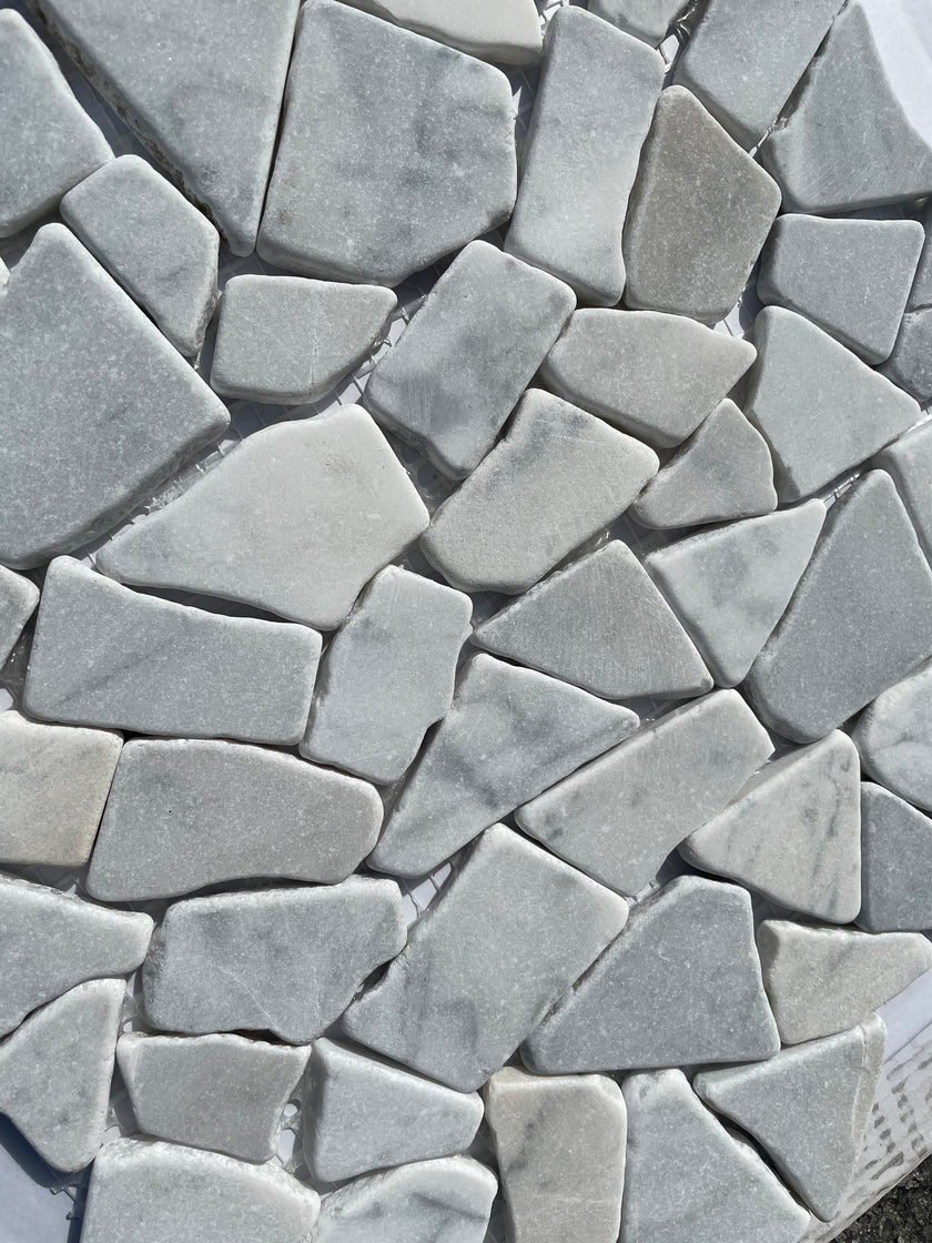 Carrara Tumbled Verona Pebble